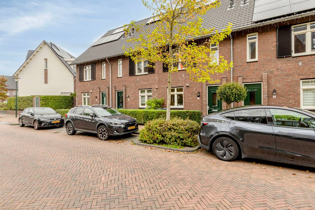 Van Bergenhenegouwenlaan 5 · Poeldijk · foto 1 van 15
